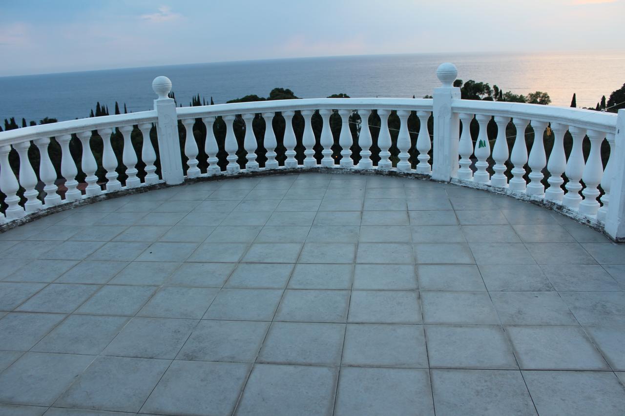 גגרה Mamzyshkha Guest House מראה חיצוני תמונה